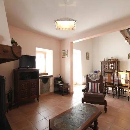 Prázdninový dům House Ur-ondoa 3 *